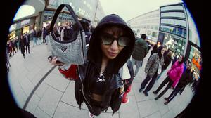 default video 1000x562 img