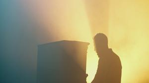 default video 1000x562 img