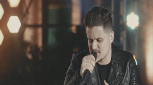 default video 1000x562 img