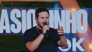 default video 1000x562 img