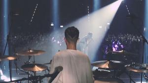 default video 1000x562 img