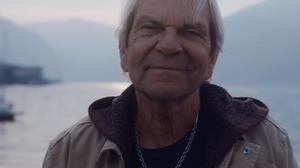 default video 1000x562 img