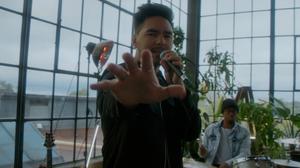 default video 1000x562 img