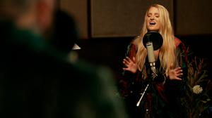 default video 1000x562 img