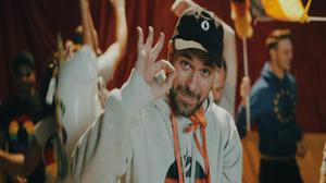 default video 1000x562 img