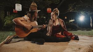 default video 1000x562 img