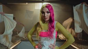 default video 1000x562 img