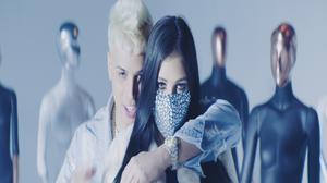 default video 1000x562 img