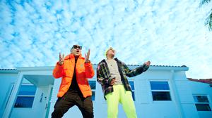 default video 1000x562 img