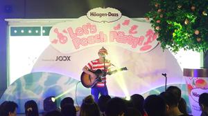 default video 1000x562 img