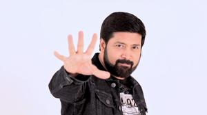 default video 1000x562 img