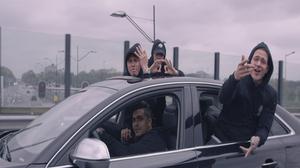 default video 1000x562 img