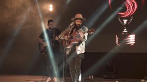 default video 1000x562 img