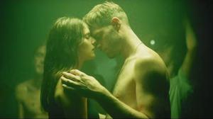 default video 1000x562 img