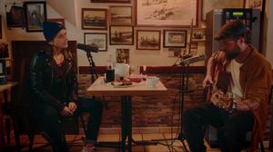 default video 1000x562 img