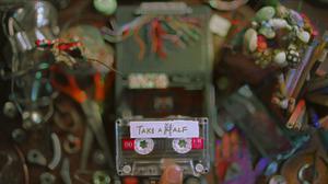 default video 1000x562 img