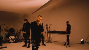 default video 1000x562 img