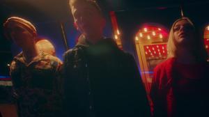 default video 1000x562 img