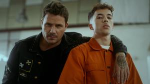 default video 1000x562 img