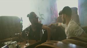 default video 1000x562 img