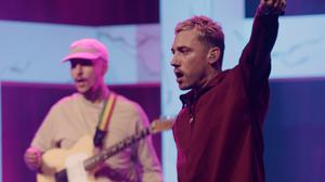 default video 1000x562 img