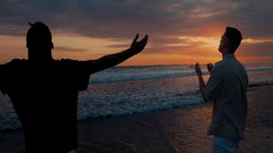 default video 1000x562 img