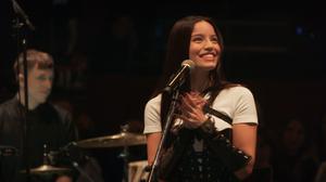 default video 1000x562 img