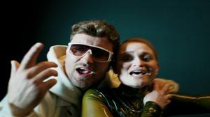 default video 1000x562 img