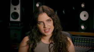 default video 1000x562 img