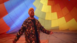 default video 1000x562 img