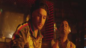 default video 1000x562 img