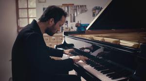 default video 1000x562 img