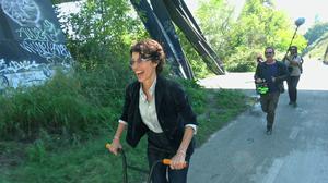 default video 1000x562 img