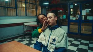 default video 1000x562 img