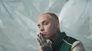 default video 1000x562 img