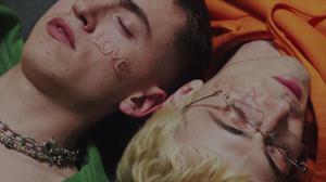 default video 1000x562 img