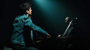 default video 1000x562 img