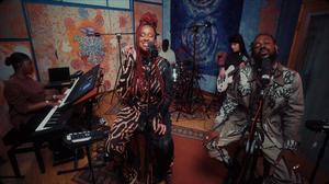 default video 1000x562 img