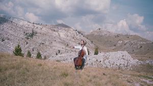 default video 1000x562 img