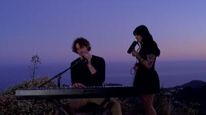 default video 1000x562 img