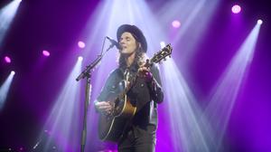 default video 1000x562 img