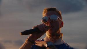 default video 1000x562 img