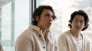 default video 1000x562 img