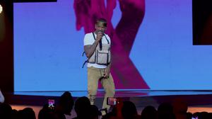 default video 1000x562 img