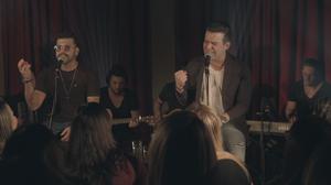 default video 1000x562 img