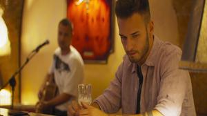 default video 1000x562 img