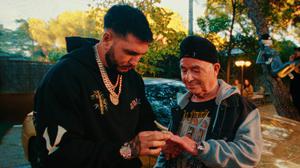 default video 1000x562 img