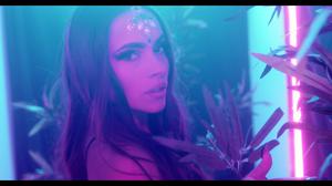 default video 1000x562 img