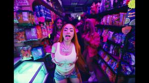 default video 1000x562 img