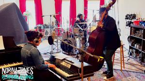 default video 1000x562 img